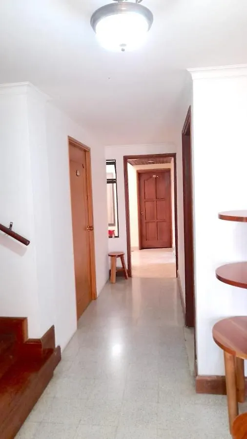 Hostal Saveva Para Grupos Familias Estudiantes Y Deportistas Medellin 0*,  Colombia